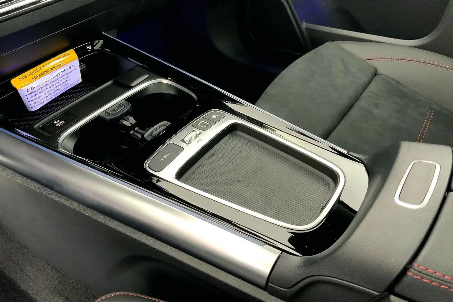 New 2025 Cosmos Black Metallic Mercedes-Benz GLA 250 image 7