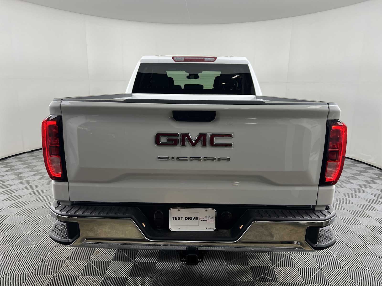 New 2026 Summit White GMC Pro image 5