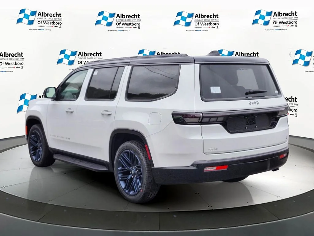New 2026 Bright White Clear-Coat Exterior Paint Jeep  image 3