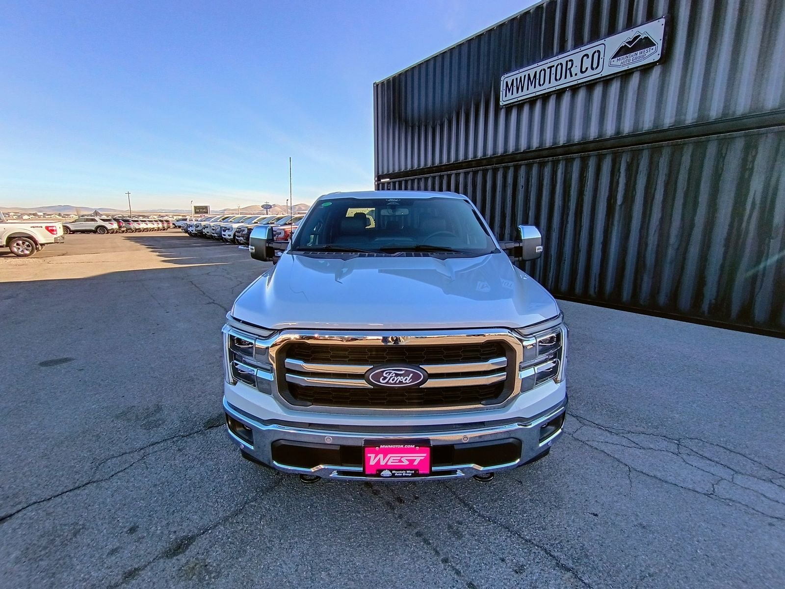 View vehicle photo 2