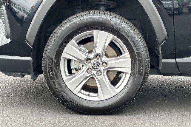 Certified Used 2025 MIDNIGHT BLACK METAL Toyota  image 31