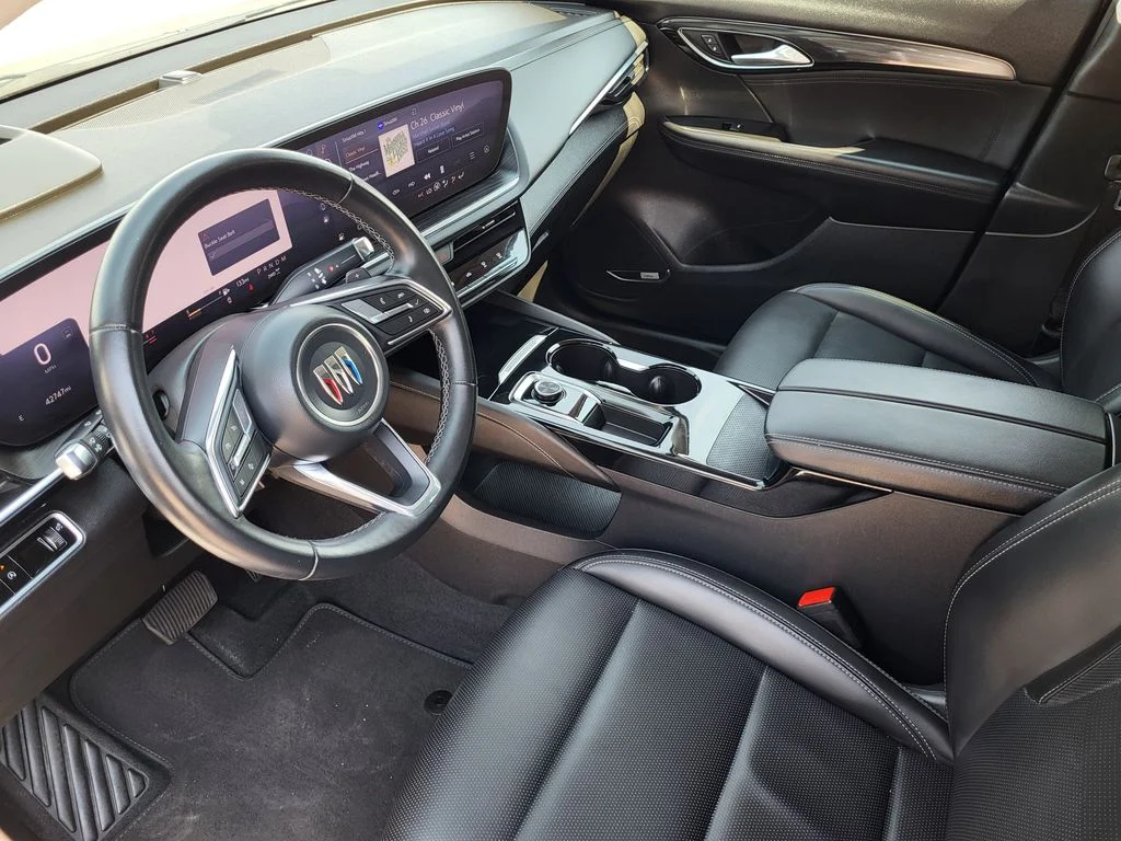 Used 2024 Summit White Buick Preferred image 10