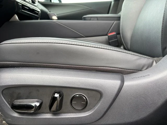 Used 2025 Black Lexus 350h Premium Plus image 26