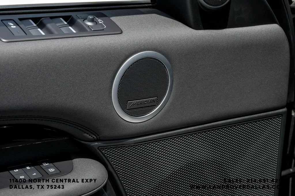 2025 Land Rover Discovery S - Photo 54