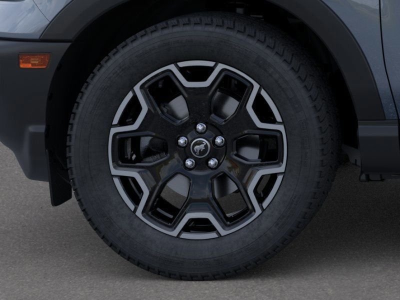 New 2025 Azure Gray Metallic Ford Outer Banks® image 20