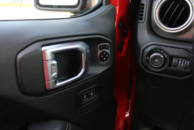 Used 2020 Red Jeep Unlimited Sahara image 12