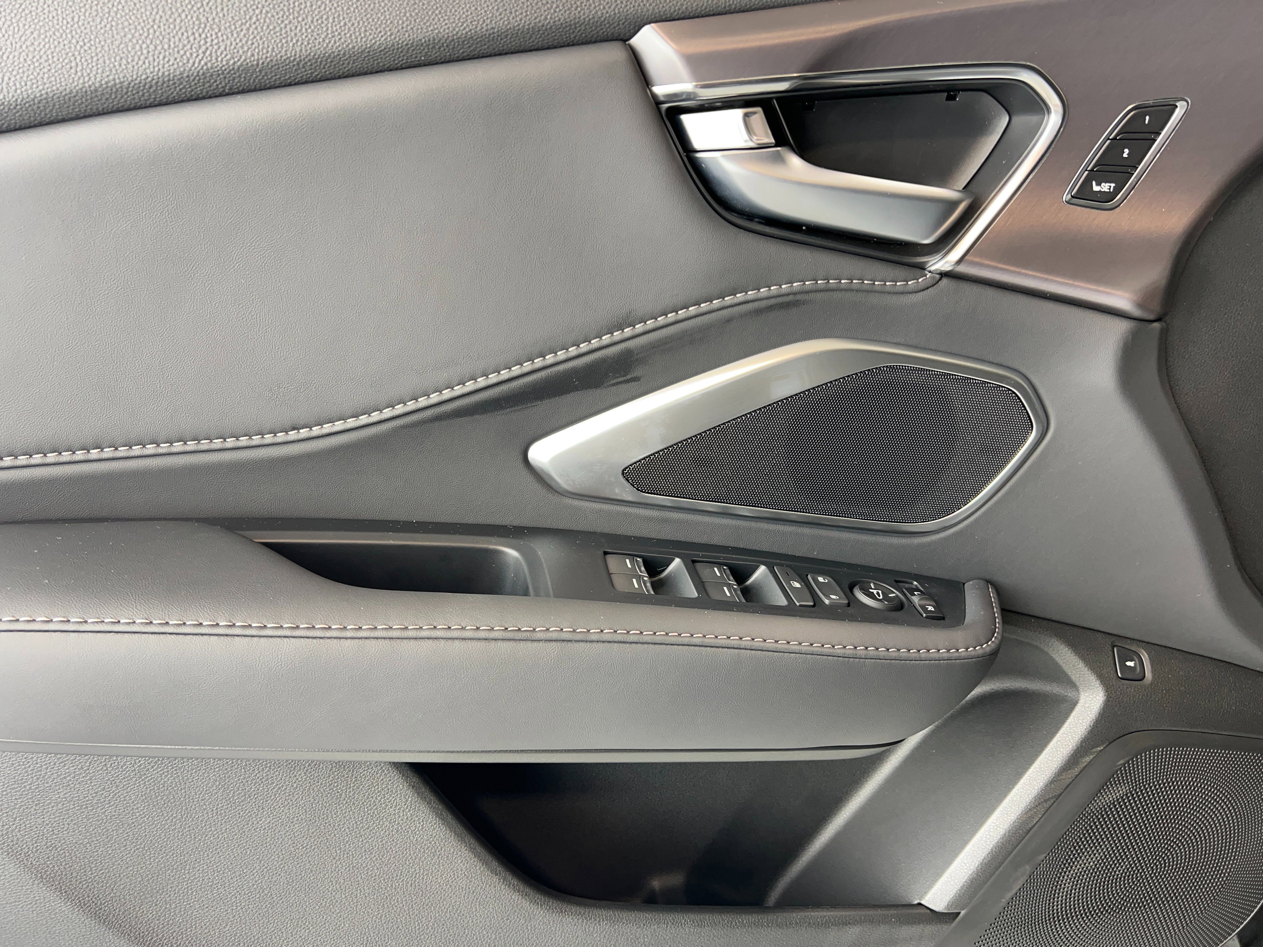 New 2026 Platinum White Pearl Acura  image 15
