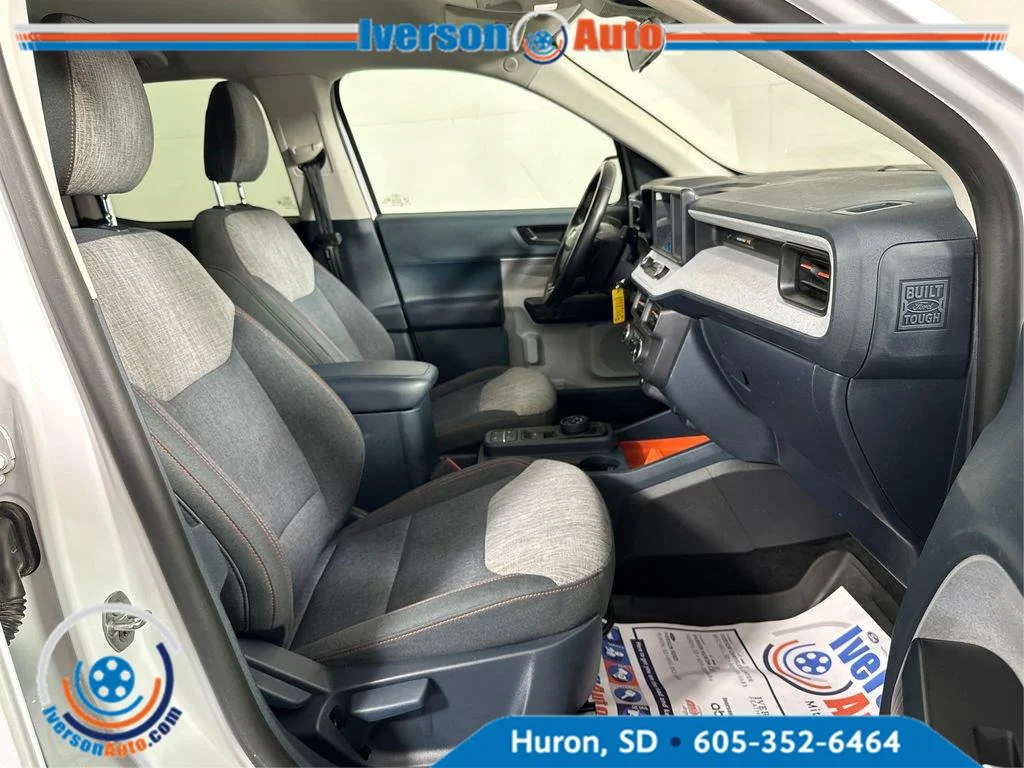 Used 2023 Oxford White Ford XLT image 30