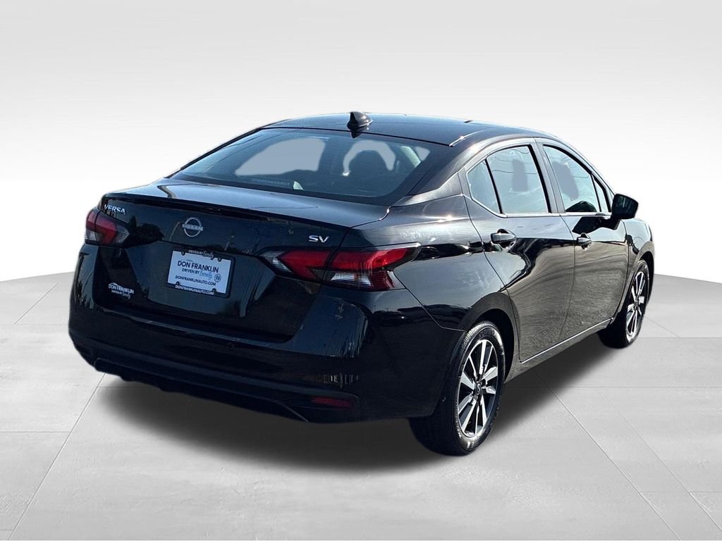 Used 2024 Black Nissan 1.6 SV image 5