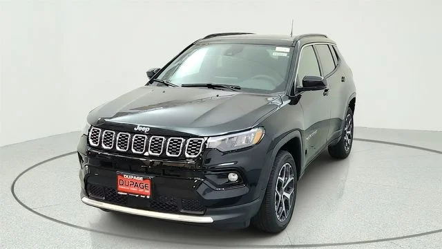 New 2026 Diamond Black Crystal Pearl-Coat Exterior Paint Jeep Limited image 3