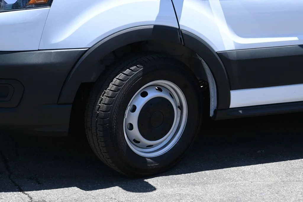 New 2025 White Ford XL image 7