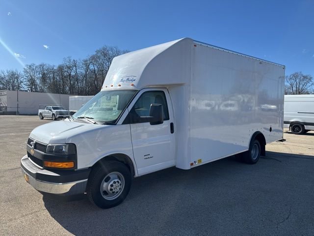 2025 Chevrolet Express Cutaway 4500 2WT