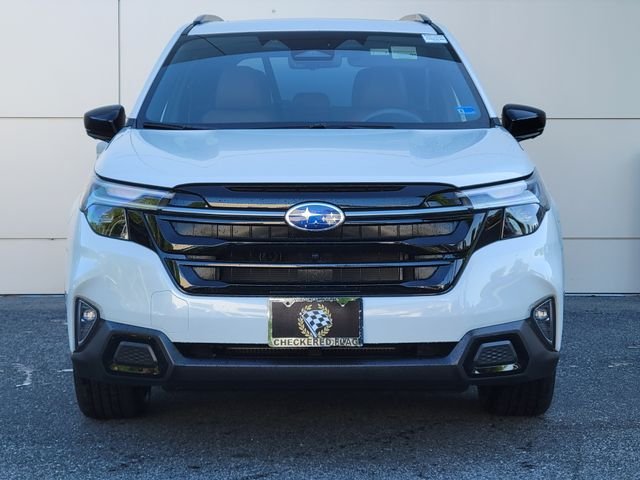 Used 2025 Crystal White Pearl Subaru Touring image 7