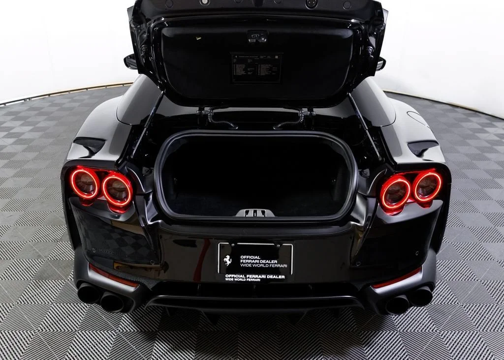 Certified Used 2021 Nero Ferrari Base image 39