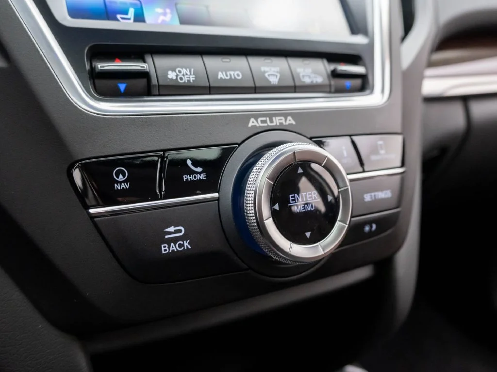 Used 2018  Acura 3.5L image 27