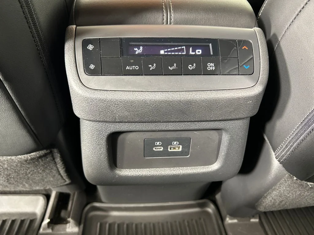 Used 2023 Gray Nissan SL image 18