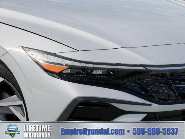New 2026 White Hyundai SEL Sport Premium image 9