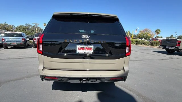New 2027 Marsh Gray Ford Tremor® image 5