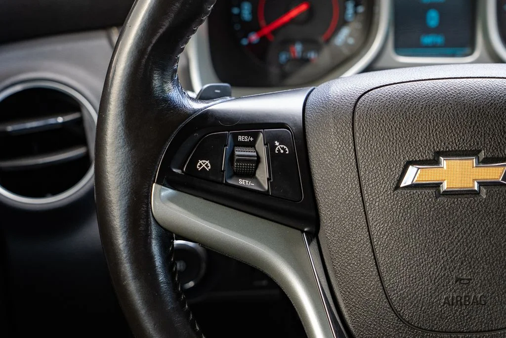 Used 2015 White Chevrolet 1LT image 13