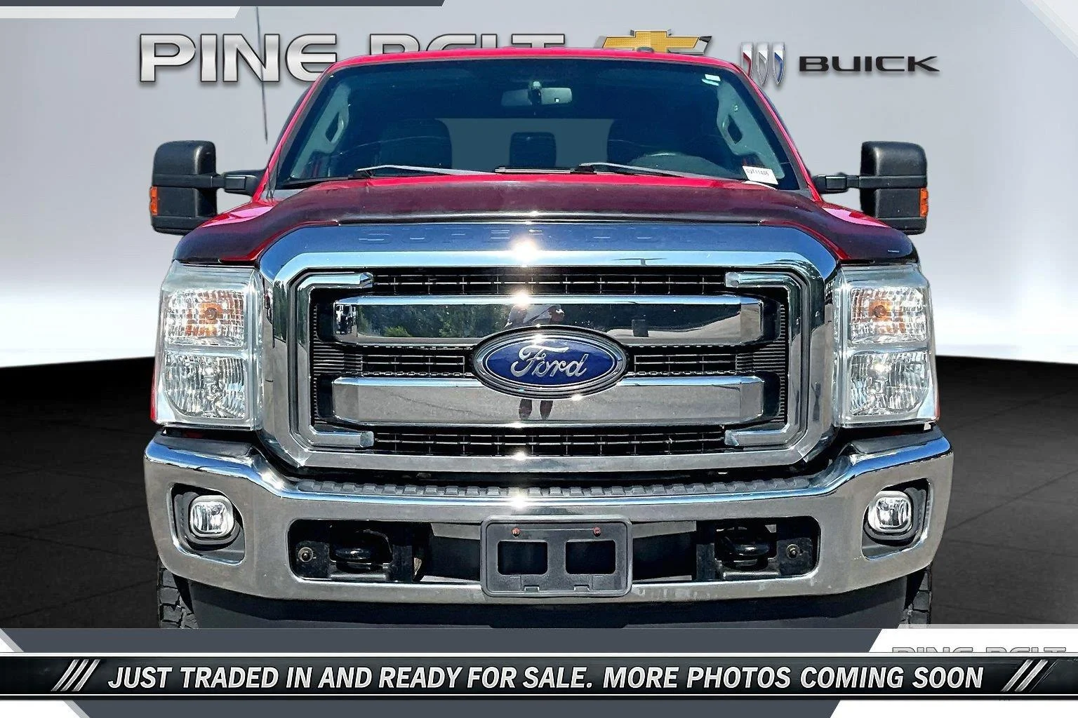 Used 2016 Race Red Ford XLT image 3
