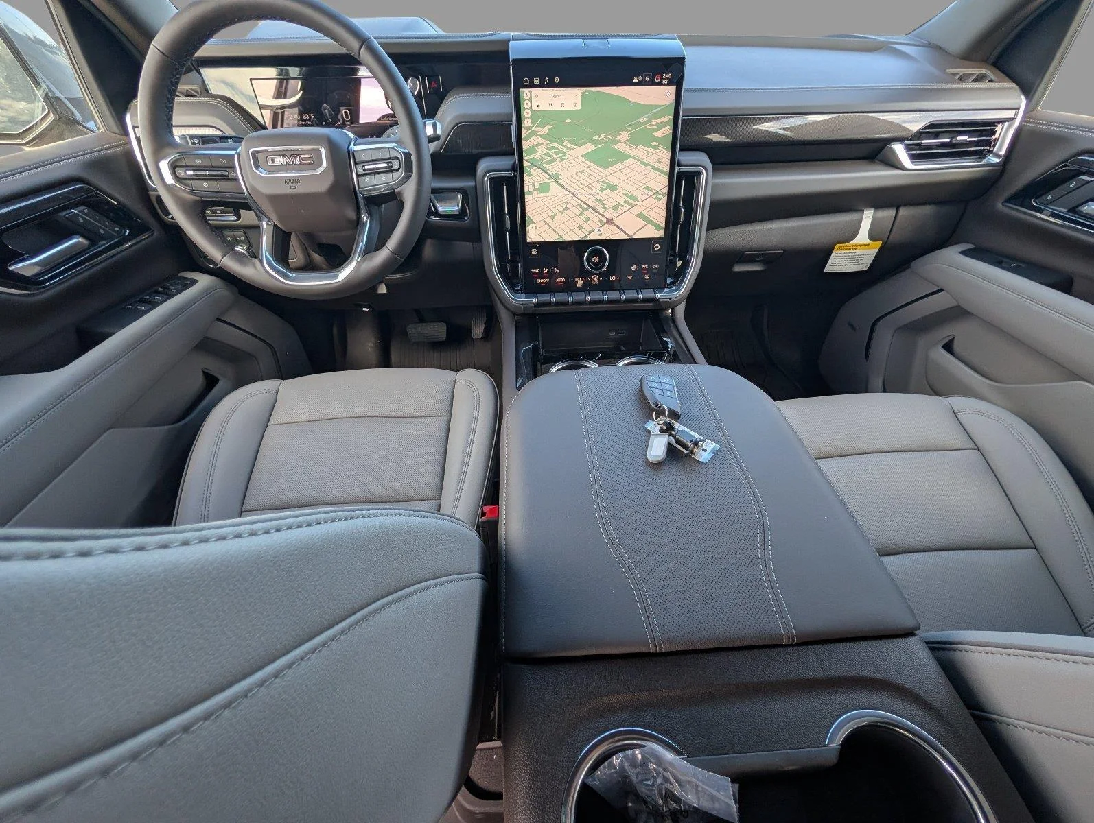 New 2027 Sterling Metallic GMC Elevation image 31