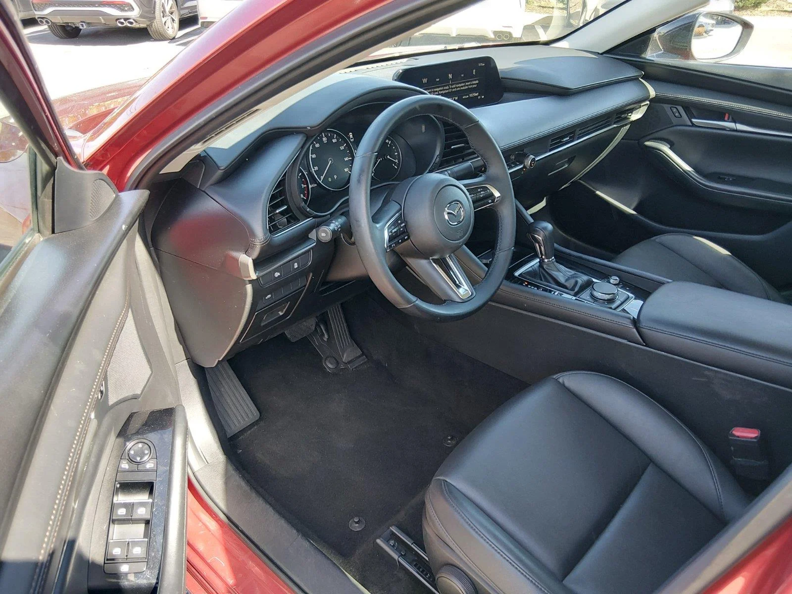 Used 2025  MAZDA SELECT image 15