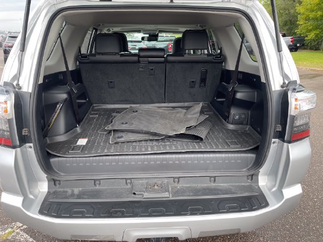 Used 2022 Silver Toyota SR5 Premium image 23
