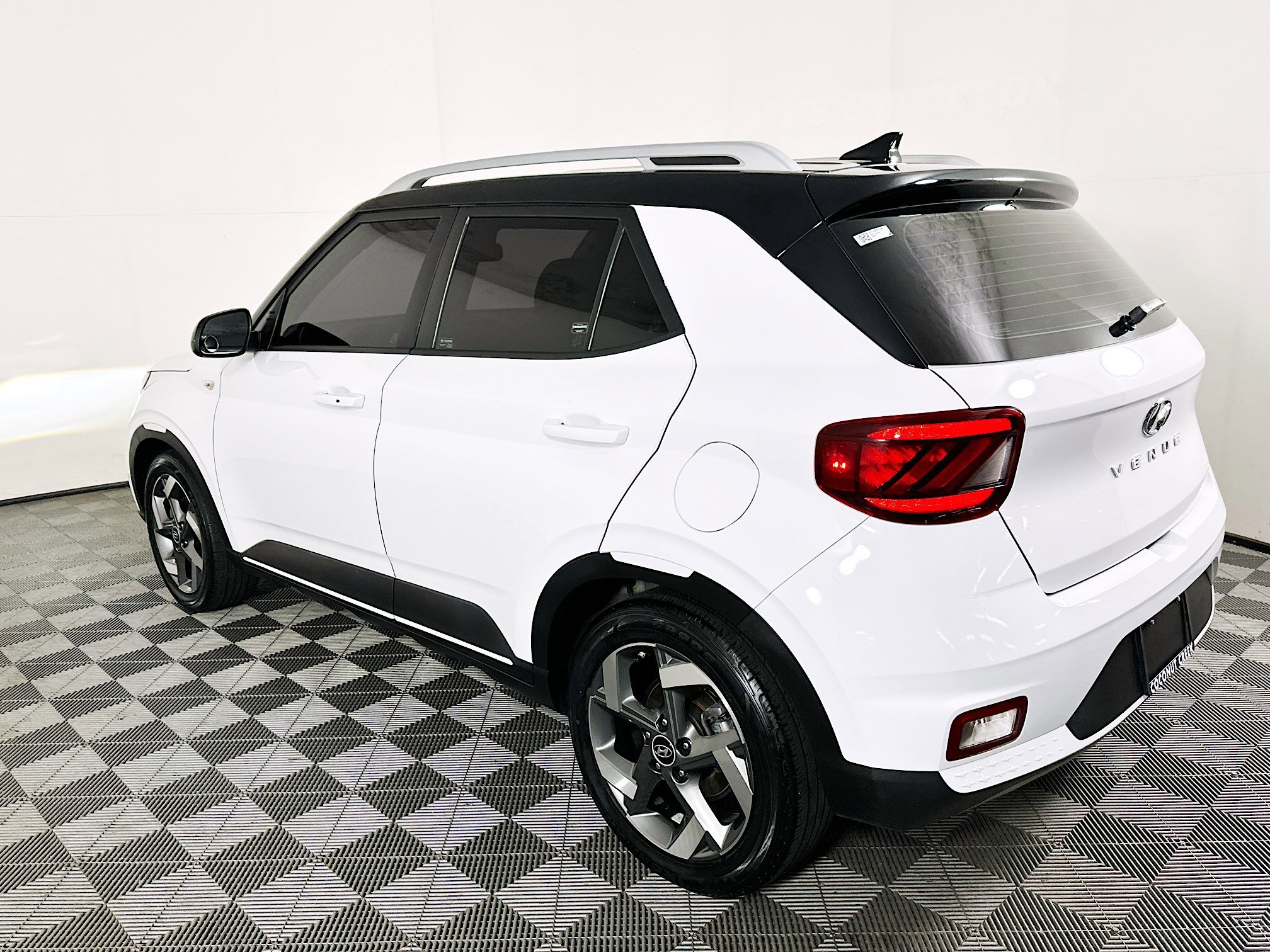 2022 Hyundai Venue thumbnail 7