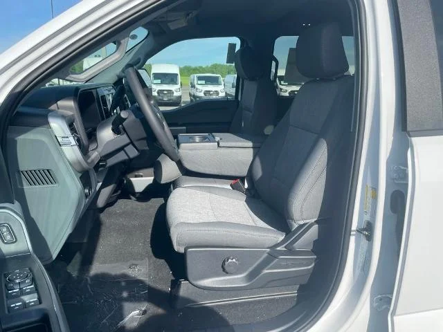 New 2026 Oxford White Ford F-350® XL image 52