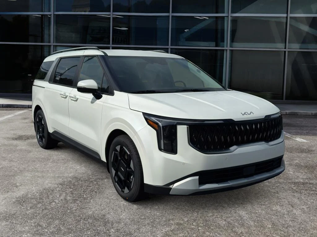 New 2026 Snow White Pearl Kia EX image 3