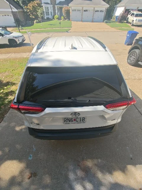 Used 2021 White Toyota LE image 10