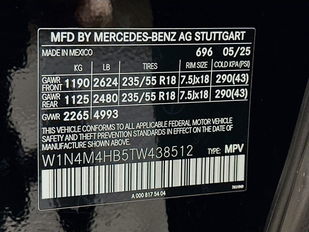 Used 2026 Black Mercedes-Benz GLB 250 image 29