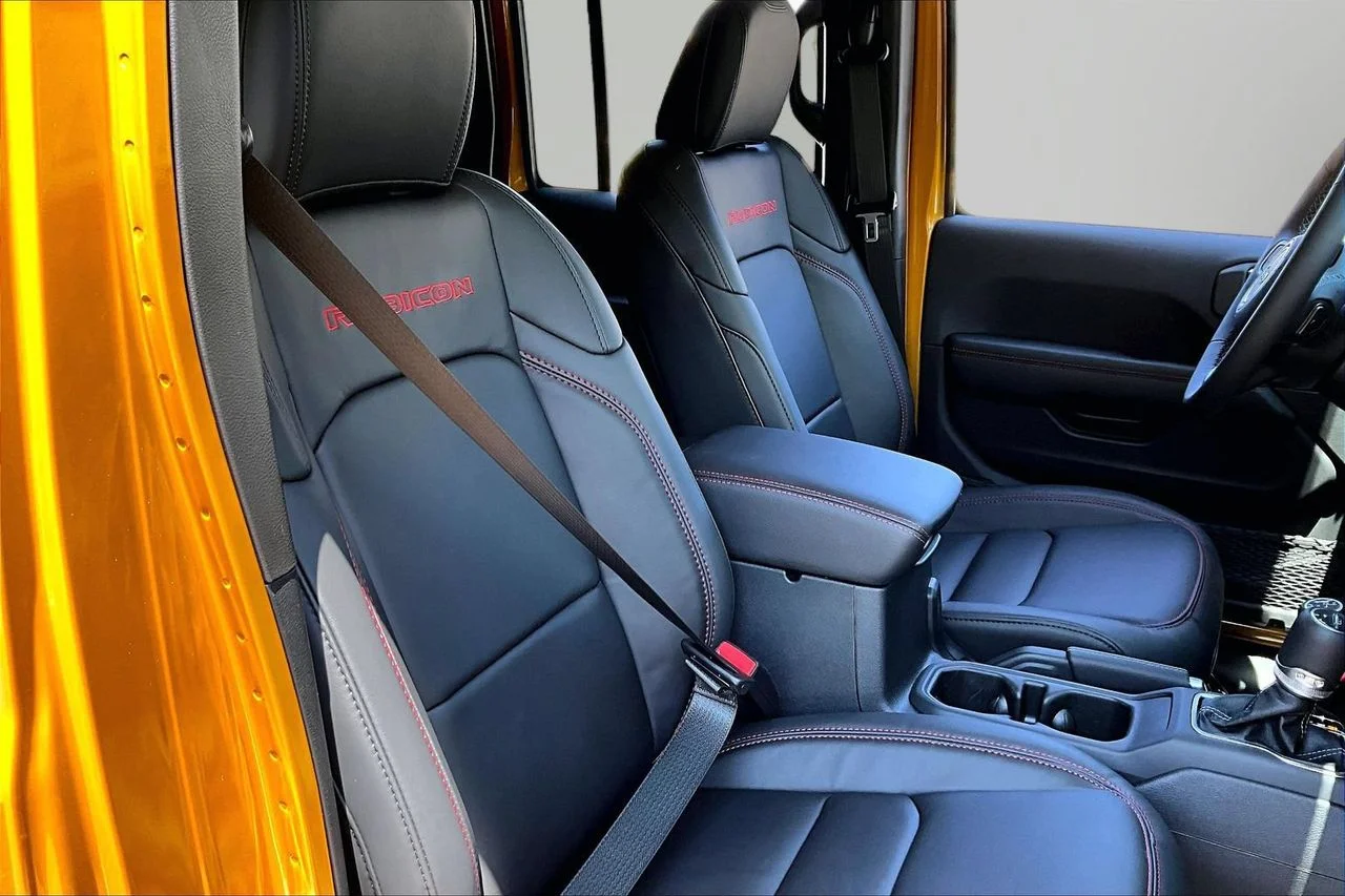 New 2026 Goldilocks Exterior Paint Jeep Rubicon X image 20
