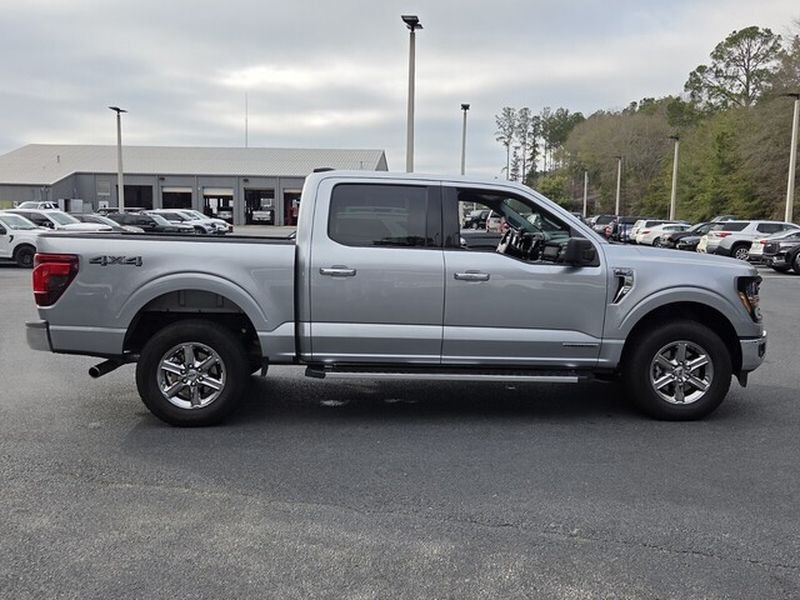 Used 2024 Iconic Silver Metallic Ford XLT image 15