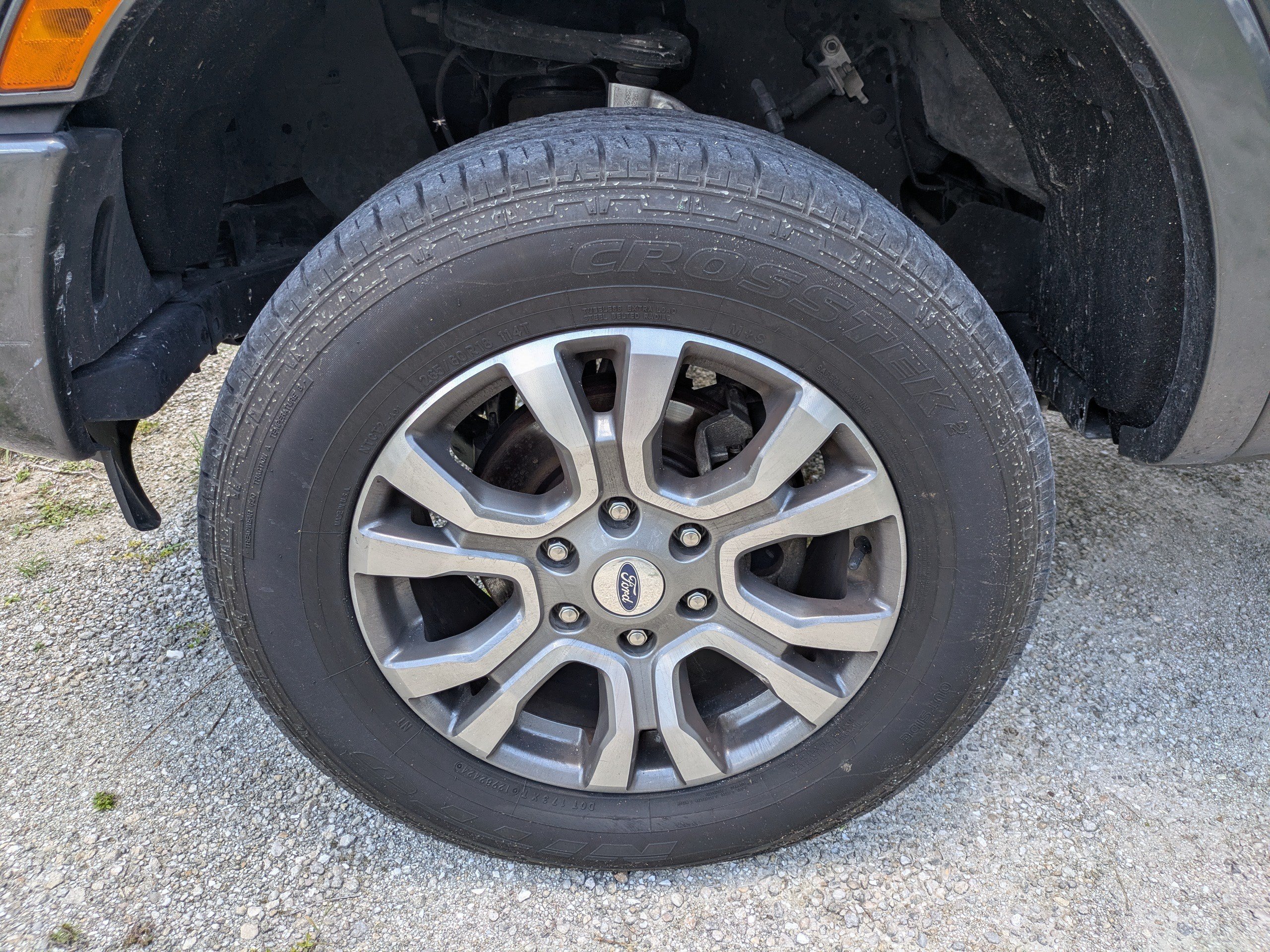 Used 2020  Ford  image 11