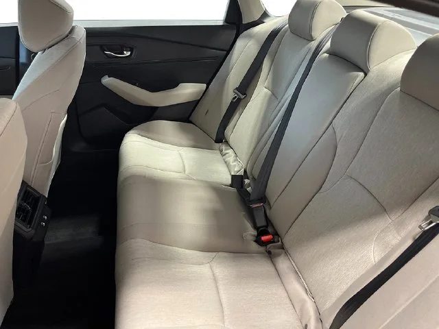 New 2026 Platinum White Pearl Honda LX image 20