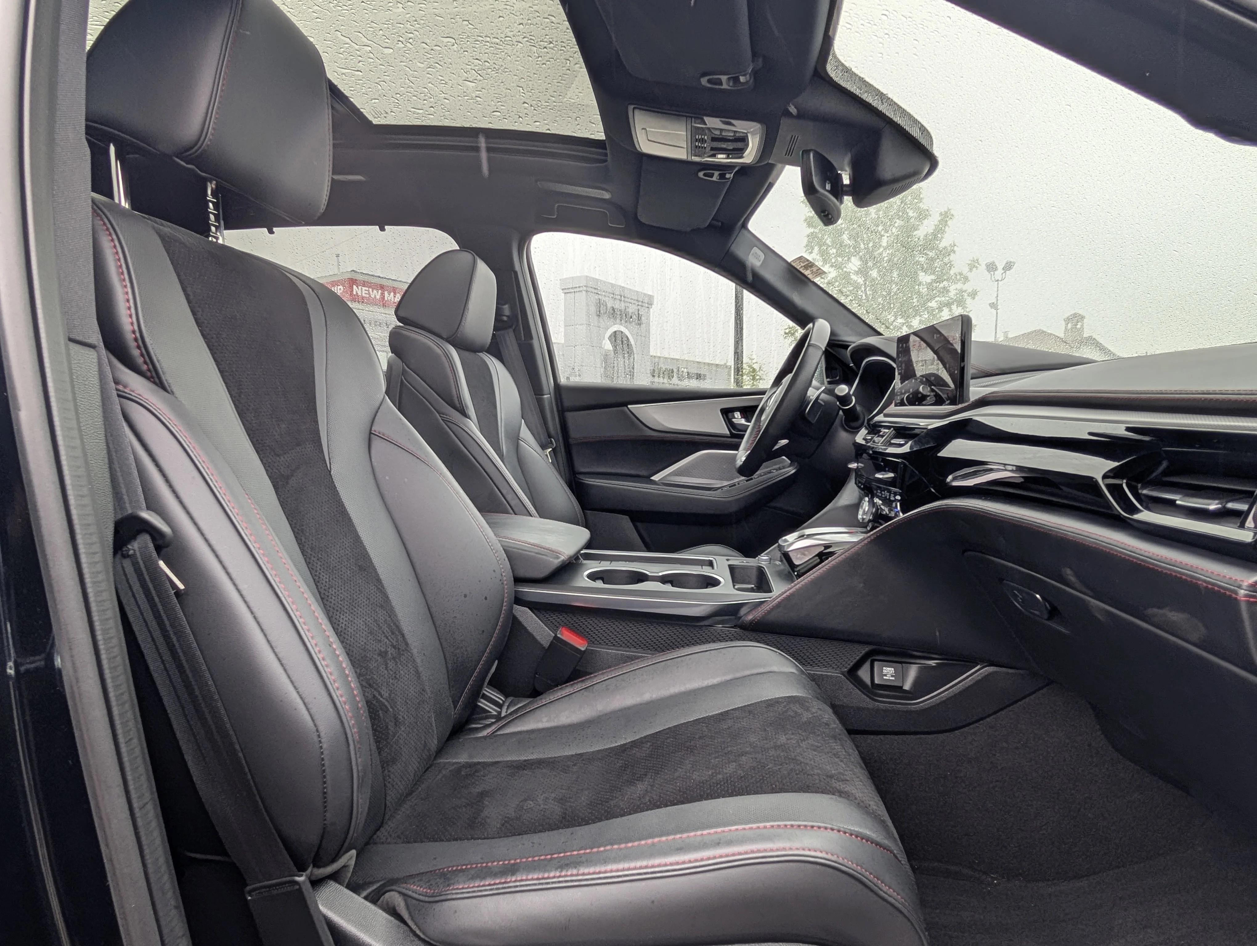 Used 2025 Lunar Silver Metallic Acura A-Spec image 25