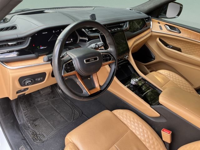 Used 2023 Bright White Clearcoat Jeep Summit Reserve image 8