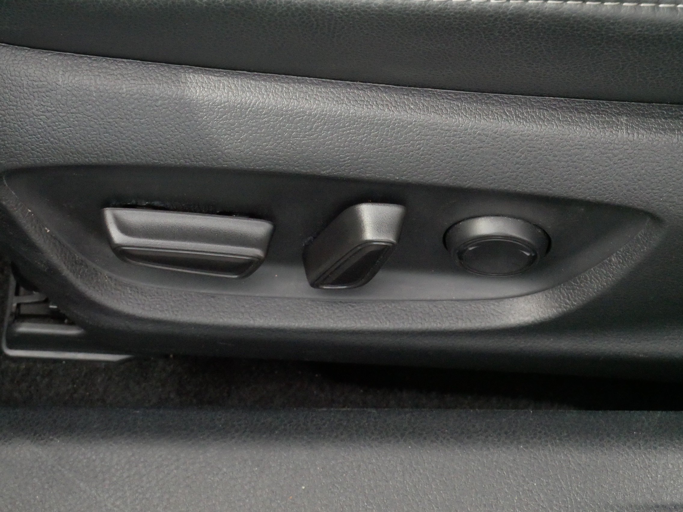 Certified Used 2024 PREDAWN GRAY MICA Toyota XSE image 19