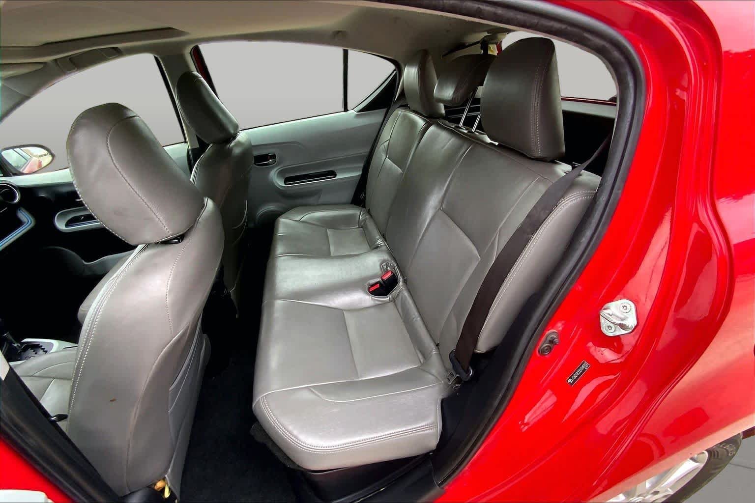 Used 2013 Absolutely Red Toyota Three image 20