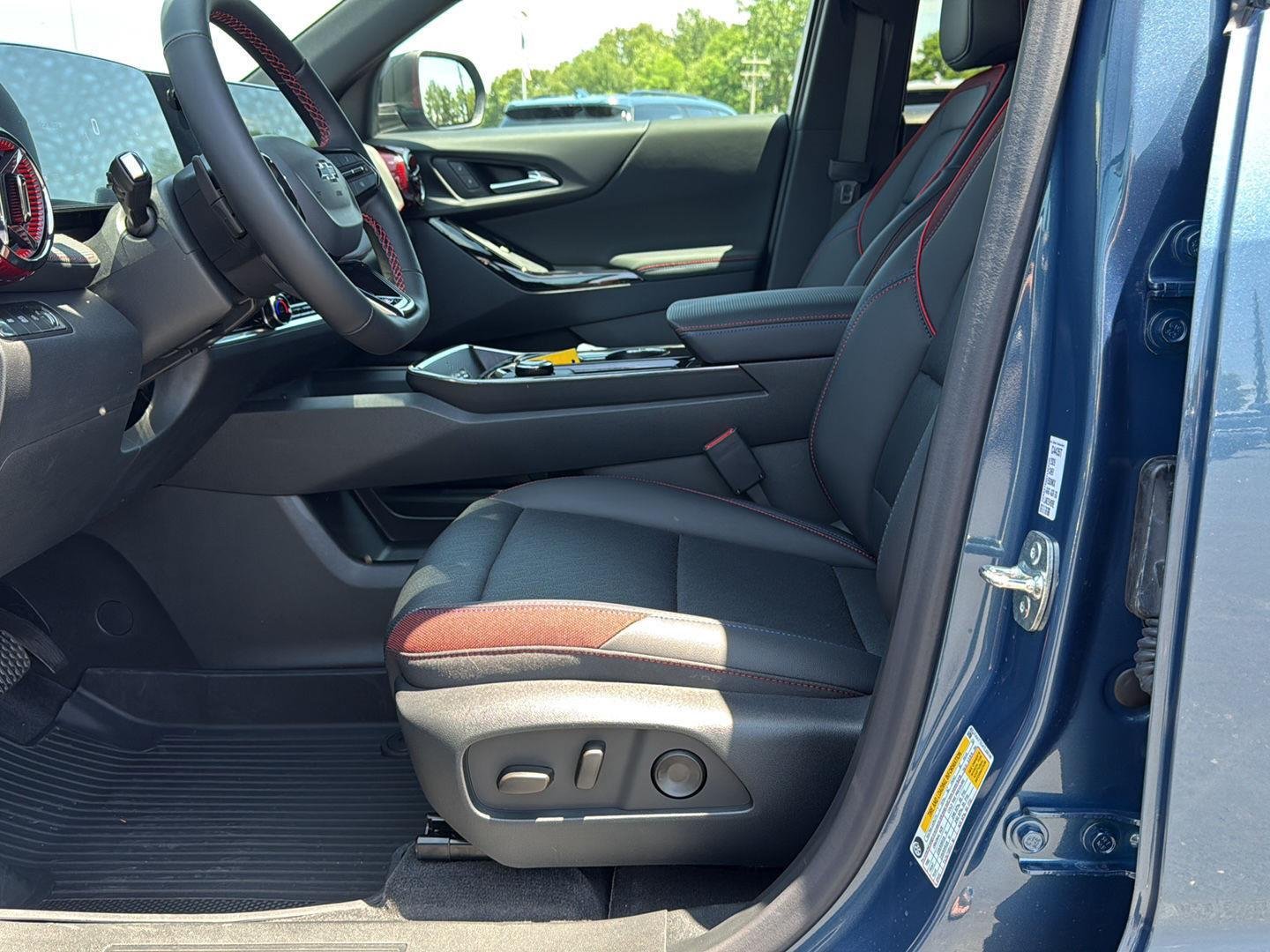 2026 Chevrolet Equinox RS - Photo 10