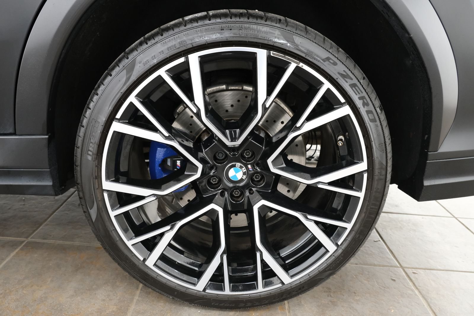 Used 2021 Black Sapphire Metallic BMW Base image 40