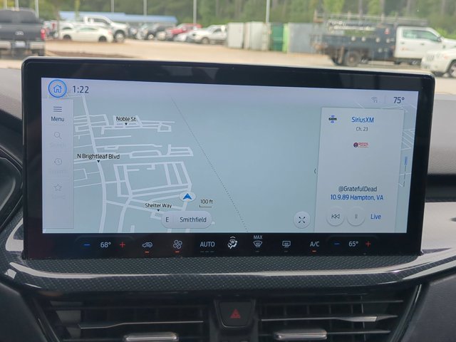 Used 2024 Vapor Blue Metallic Ford  image 26