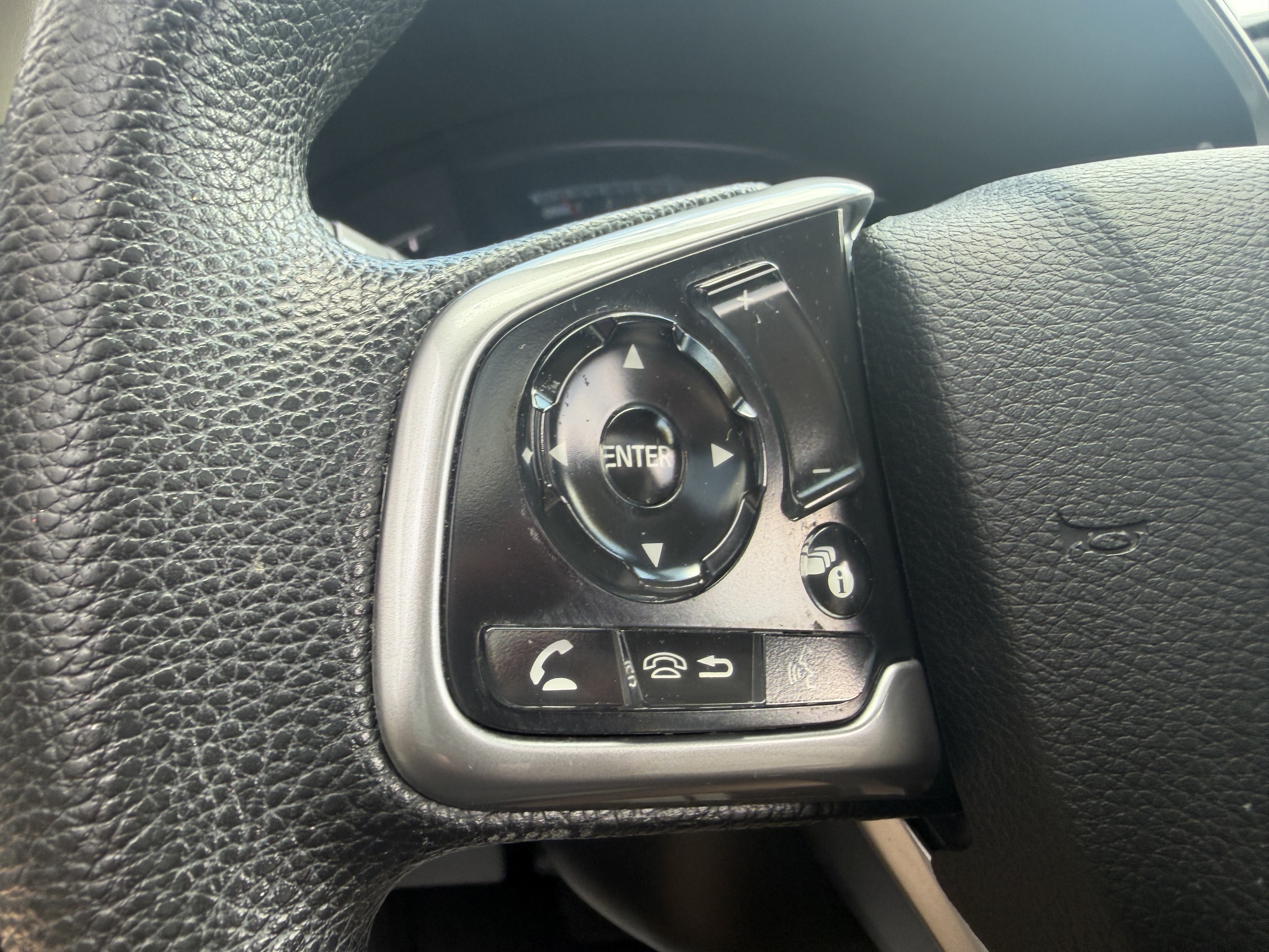 Used 2021 Platinum White Pearl Honda EX image 40