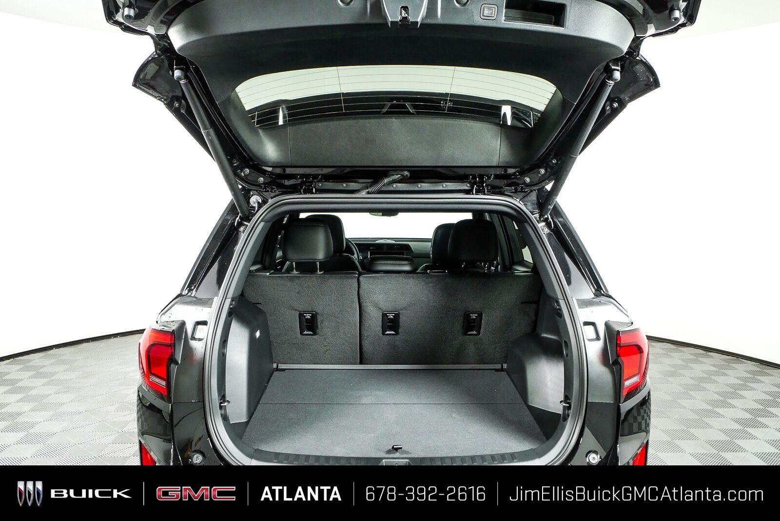 2027 GMC Terrain AT4 - Photo 30