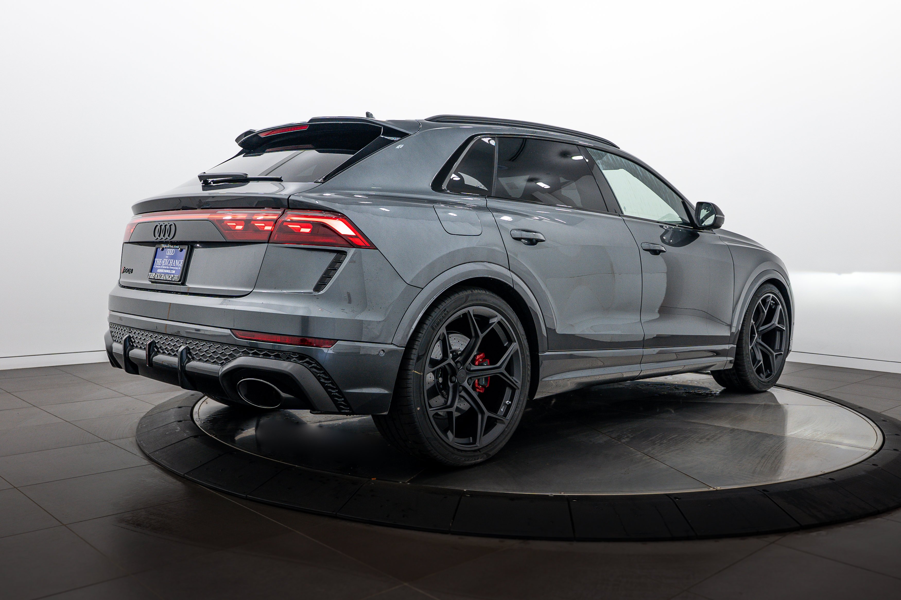 New 2026 Daytona Gray Audi performance image 4