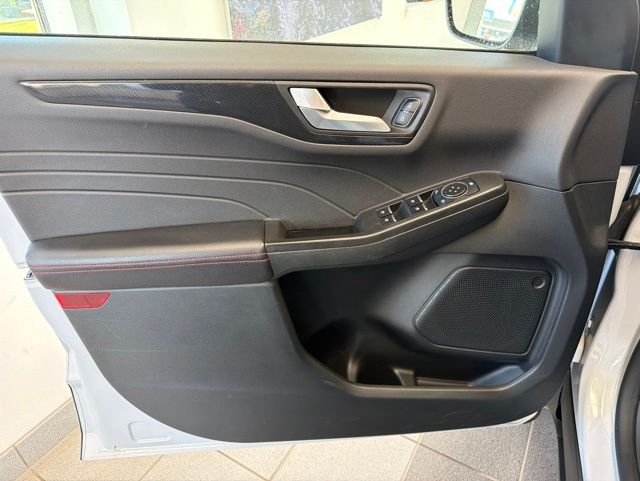 Used 2025 Silver Ford ST-Line Select image 16