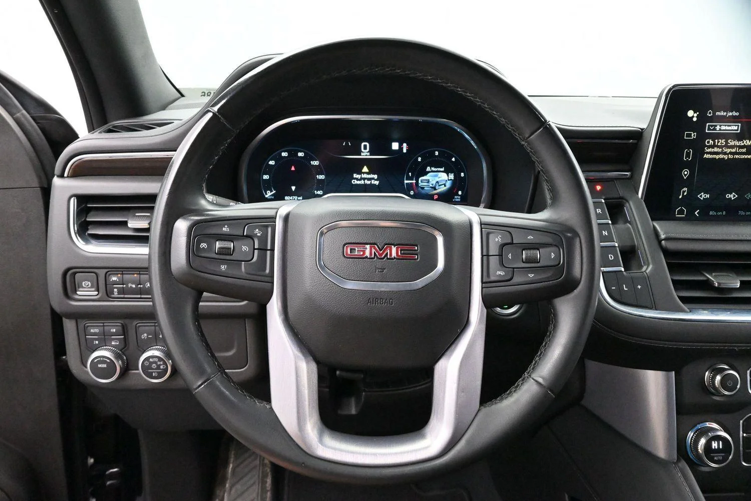 Used 2023 Onyx Black GMC SLE image 15