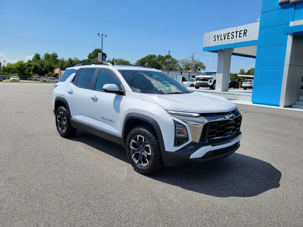 New 2026 Polar White Tricoat Chevrolet ACTIV image 8