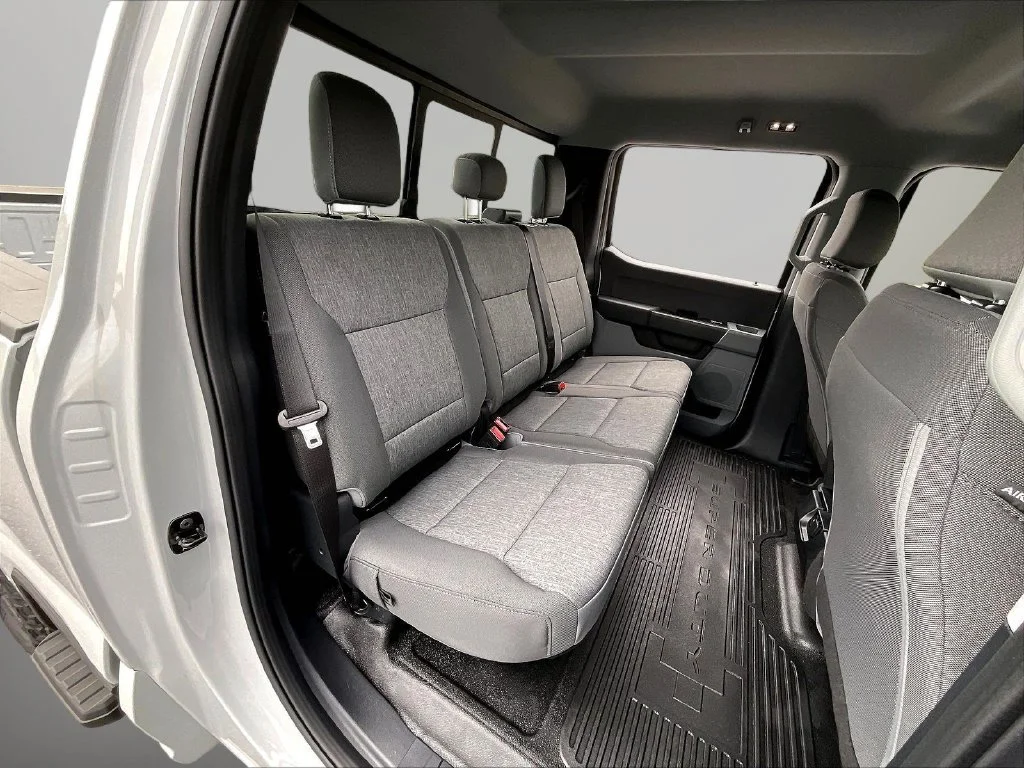 New 2026 Avalanche Ford F-350® XL image 9